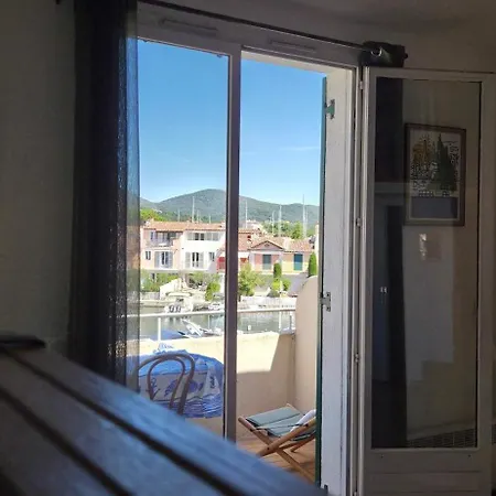 L'echappee Bleue Port-grimaud * グリモー