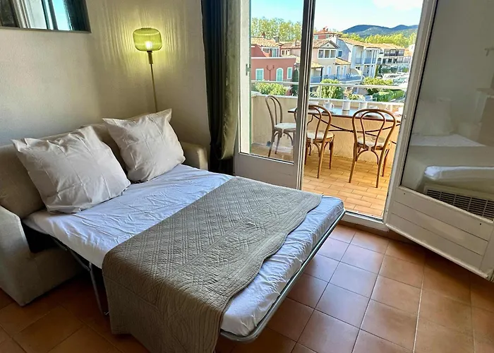 L'echappee Bleue Port-grimaud Apartment