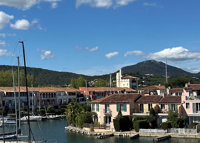L'echappee Bleue Port-grimaud Apartment Grimaud
